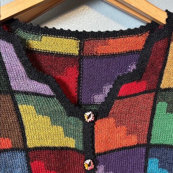 Colorful Geometric Pattern Sweater buttons long sleeve sweetheart neckline L - Picture 3 of 10